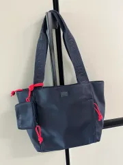 トミーヒルフィガー ネイビー ショルダーバッグ