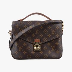 ルイヴィトンLouis VuittonアルマBBアルマBB スリーズ ヴェルニ M90174 FL4104 ルイヴィトンLouis VuittonアルマBB スリーズ ヴェルニ M90174 FL4104