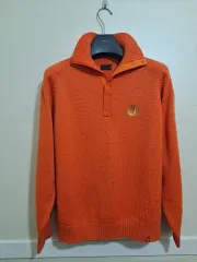 リーバイス オレンジ色 ニット 95サイズのサムネイル
