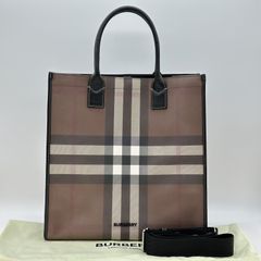 新品未使用 バーバリー 2way トートバッグ スリム バーティカル デニー