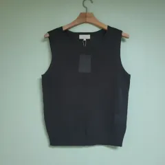 Vネック ニット スリーブス(新品)