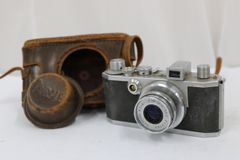 【極上美品】ライカⅢf Summicron f＝5cm 1:2 レンズ付カメラ 極上美品】ライカⅢf Summicron f＝5cm 1:2 レンズ付カメラ - メルカリ