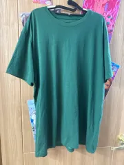 UNIQLO XXL Tシャツ