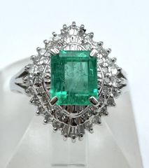 エメラルド0.50ct × ダイヤ0.45ct × プラチナ950 4.78g - メルカリ