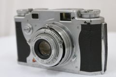 動作品】Konica IIB レンジファインダー 動作確認済み - メルカリ