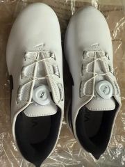 新品】ナイキNIKE エアズームビクトリーツアー3ボアBOA 28.0 - メルカリ
