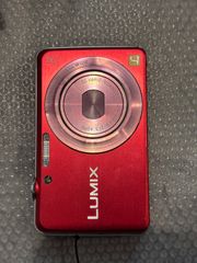 Panasonic DMC-FX40 赤色 12メガピクセル Panasonic LUMIX DMC-FX40 レッド 本体 - メルカリ