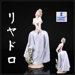 リヤドロ Lladro 置物-花の女の子 1991-1996 - メルカリ