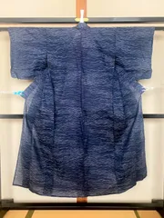 290B【アンティーク着物】夏着物 小紋 波状幾何学文様 藍色 透け感 麻？？ レトロ リメイク素材にも