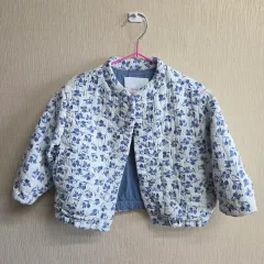 ザラキッズ ブルー 花柄 キルティング ジャケット 90