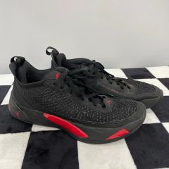 【人気色！早い者勝ち！】NIKE JORDAN LUKA PF 27.5 人気色！早い者勝ち！】NIKE JORDAN LUKA PF 27.5 - メルカリ