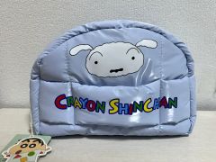 新品未使用】 casetify クレヨンしんちゃん シロ ぬいぐるみポーチ