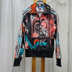 adidas Originals トラックジャケット 花柄 総柄 - メルカリ