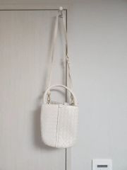 新品 コールハーン白リュック 2way 皮素材 - メルカリ