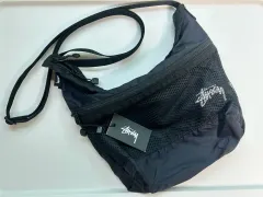 STUSSY クロスバックのサムネイル