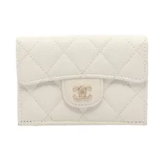 シャネル CHANEL 三つ折り財布 クラシック スモール フラップ ウォレット マトラッセ AP0230 ホワイト キャビアスキン(グレインドカーフ) マトラッセ クラシック スモール フラップ 三つ折財布