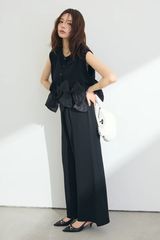 デニムペプラムバックZIPトップス + カーヴィースリットデニムパンツ
