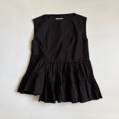 DRAWER ダークグレー ノースリーブ ペプラムトップス - メルカリ
