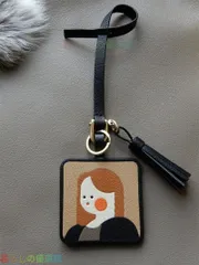 人気ギフト 本革ハンドメイド おしゃれな女性モチーフ キーホルダー ストラップ バッグチャーム かわいい アクセサリー ギフト 誕生日 プレゼント レディース メンズ ハンドメイド 手作り SGP215