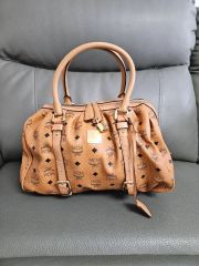 MCM 黒 ミニショルダーバッグ 3418W - メルカリ