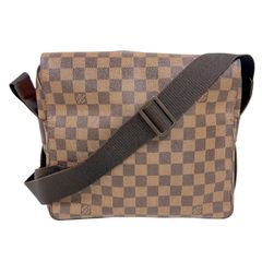 シャネル CHANEL ラウンド チェーンクラッチバッグ AP0986 28番台 千鳥