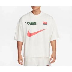 NIKE NSW ビッグロゴ フットボールシャツ - メルカリ