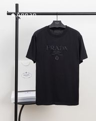 Prada プラダ ブラック Tシャツ フロントポケット付き - メルカリ