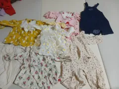 赤ちゃん服セット (ONE PIECE/ロンパース) 12ヶ月まで
