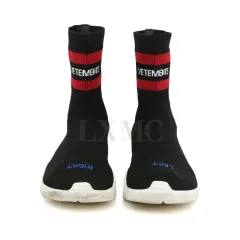 VETEMENTS ヴェトモン スニーカー 11周年 ソックスランナー ブラック ハイトップ CN3307 300MMのサムネイル