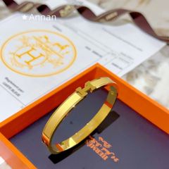新品 レア エミリオプッチ ロゴ バングル ブレスレット ゴールド