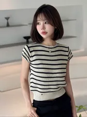 Qung ニット/セーター アイボリー コットン ボーダー柄 ショート丈 半袖 クルーネック(丸首)