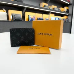 ルイヴィトン エクリプス ミュルティプリ 二つ折り財布