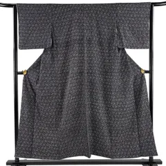 小紋 身丈153.5cm 裄丈64cm M 袷 麻の葉 絞り 黒 正絹 秀品 【中古】