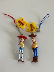 未使用❊アメリカ(USA)製.トイストーリ.ピアス3点セット - メルカリ