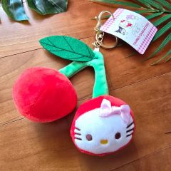 韓国限定 ハローキティ さくらんぼ キーホルダー - メルカリ