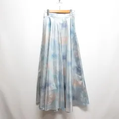 センスオブプレイス バイ アーバンリサーチ Sense of Place by Urban Research 美品 ボカシプリント ロング スカート M ブルー AA44-25S003 サテン 裏地付き