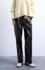 トップショップ レディース ボトムス レギンストレート パンツ レザー フェイクレザー Topshopleat Front Straight Leg Faux Leather Pants Brownのサムネイル