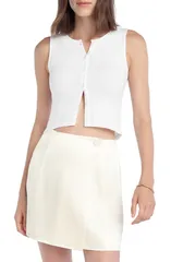 フェイバリット ドーター レディース トップス シャツ Favorite Daughter The Dalia Ributton Front Crop Top White ホワイトのサムネイル