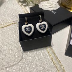 BALENCIAGA デムナ バレンシアガ フープ ピアス - メルカリ