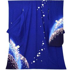 正絹 紺碧色 花々 振袖 身丈155 - メルカリ