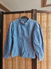 nest Robe ネストローブ フリルネック 長袖 シャンブレーブラウス