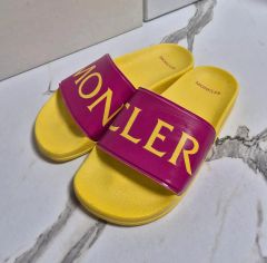 希少完売品！展示品未使用 MONCLER モンクレール シャワーサンダル 23