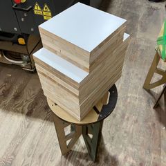 新品•未使用》木材 スギ板 端材 材木 木材 板材 棚板 端材 小物作りDIY 