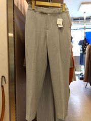 【中古】St. John（セント・ジョン）トップス　Lサイズ　アシンメトリー　変形カットソー　伸縮性あり　ストレッチ素材　とろみ素材＿S26＿s-1002-26 中古】St. John（セント・ジョン）トップス Lサイズ アシンメトリー