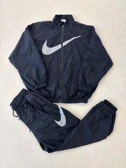 NIKE ナイキ ナイロンジャケット ビッグスウォッシュ セットアップ
