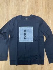 A17494 A.P.C. ロゴプリントスウェットプルオーバー 黒 M - メルカリ