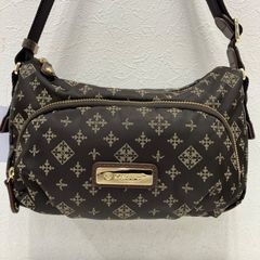 未使用　russet バイカラー　フロントポケット　ショルダーバッグ　ナイロン 未使用 russet バイカラー フロントポケット ショルダーバッグ