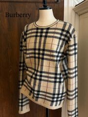 .10552【美品・Lサイズ】バーバリー☆ノヴァチェック総柄ニットセーター 10552【美品・Lサイズ】バーバリー☆ノヴァチェック総柄ニットセーター