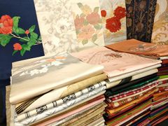 平和屋着物▽上質な色無地　単衣　立波地紋　薄柿色　正絹　逸品　AABC0499fy 平和屋着物▽上質な色無地 単衣 立波地紋 薄柿色 正絹 逸品 AABC0499fy