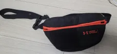 UNDER ARMOUR アンダーアーマー ヒップバッグ ブラック/オレンジ OSFA 状態のサムネイル